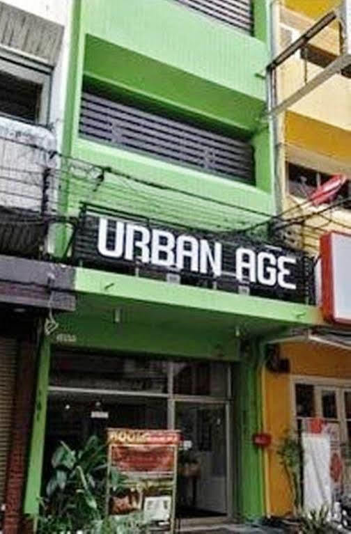 Auberge de jeunesse The Urban Age à Bangkok Extérieur photo